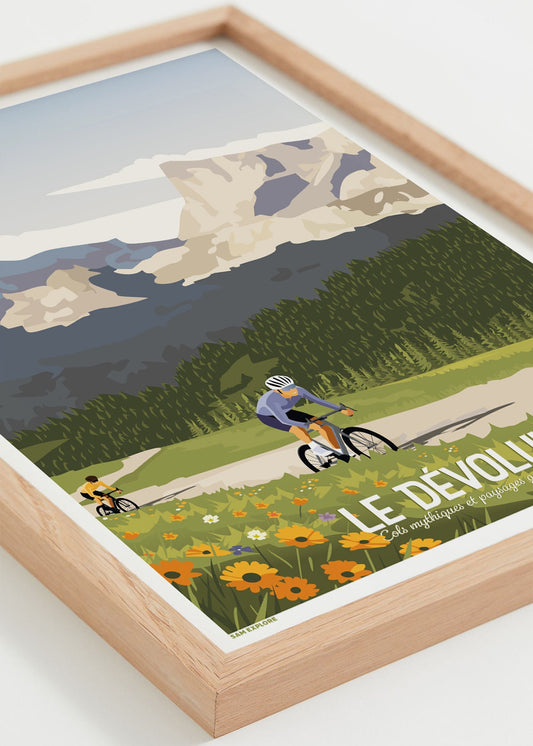 Affiche Dévoluy Vélo – route de montagne et falaises du Dévoluy, cadre bois clair