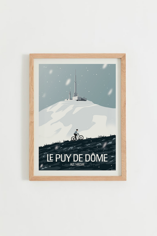 Affiche Puy de Dôme – volcan d’Auvergne en hiver avec station météo, cadre noir