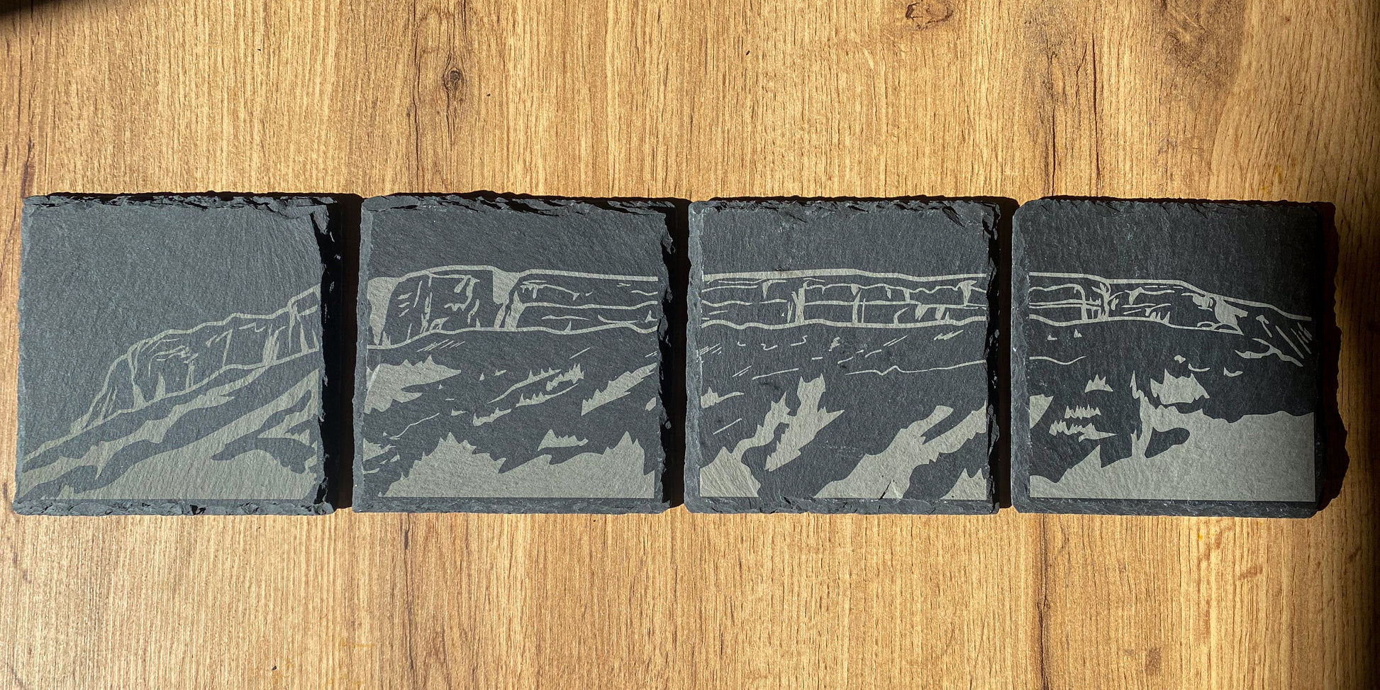 Set de 4 dessous de verre en ardoise illustrant la falaise de Céüse