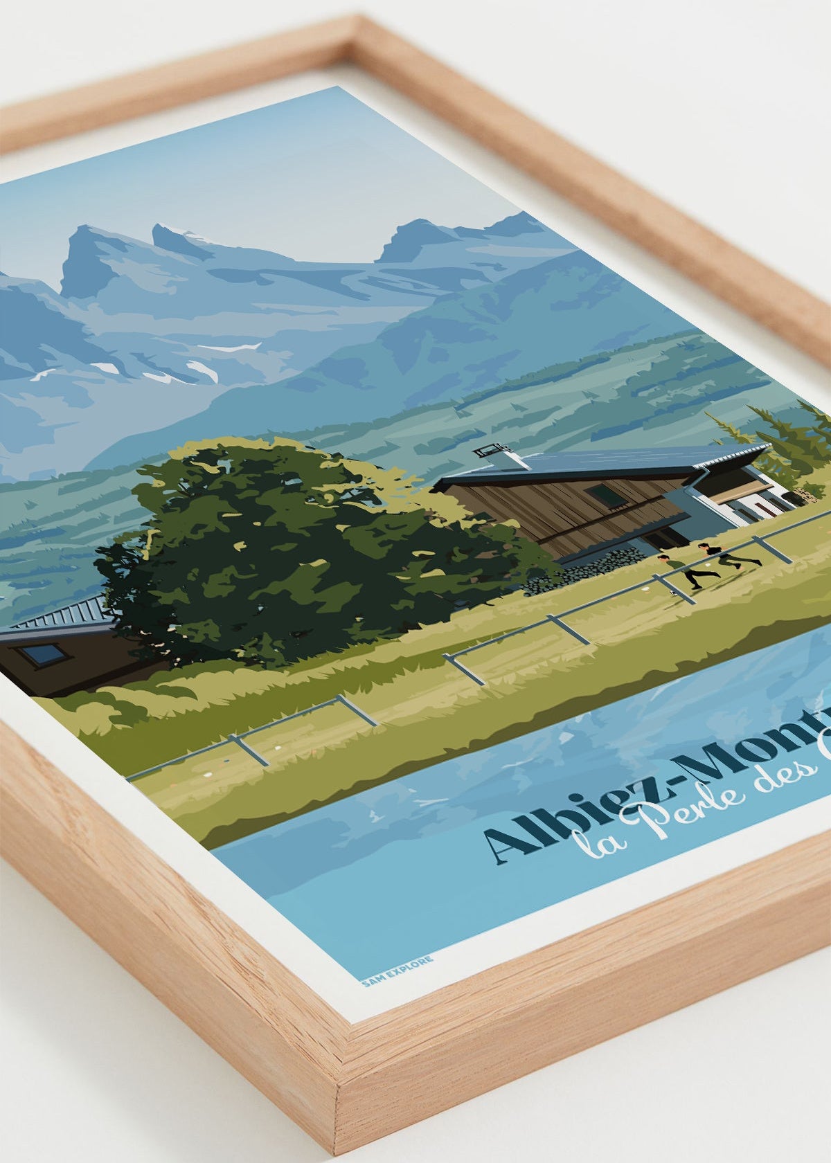 Affiche Albiez – station de ski en Savoie, vue de couché avec cadre bois clair