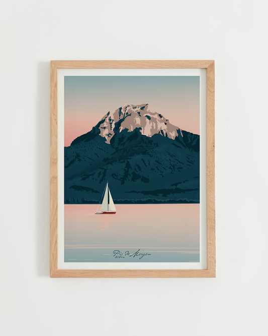 Affiche Pic de Morgon représentant un voilier sur le lac de Serre-Ponçon dans une ambiance matinale aux tons bleus et roses