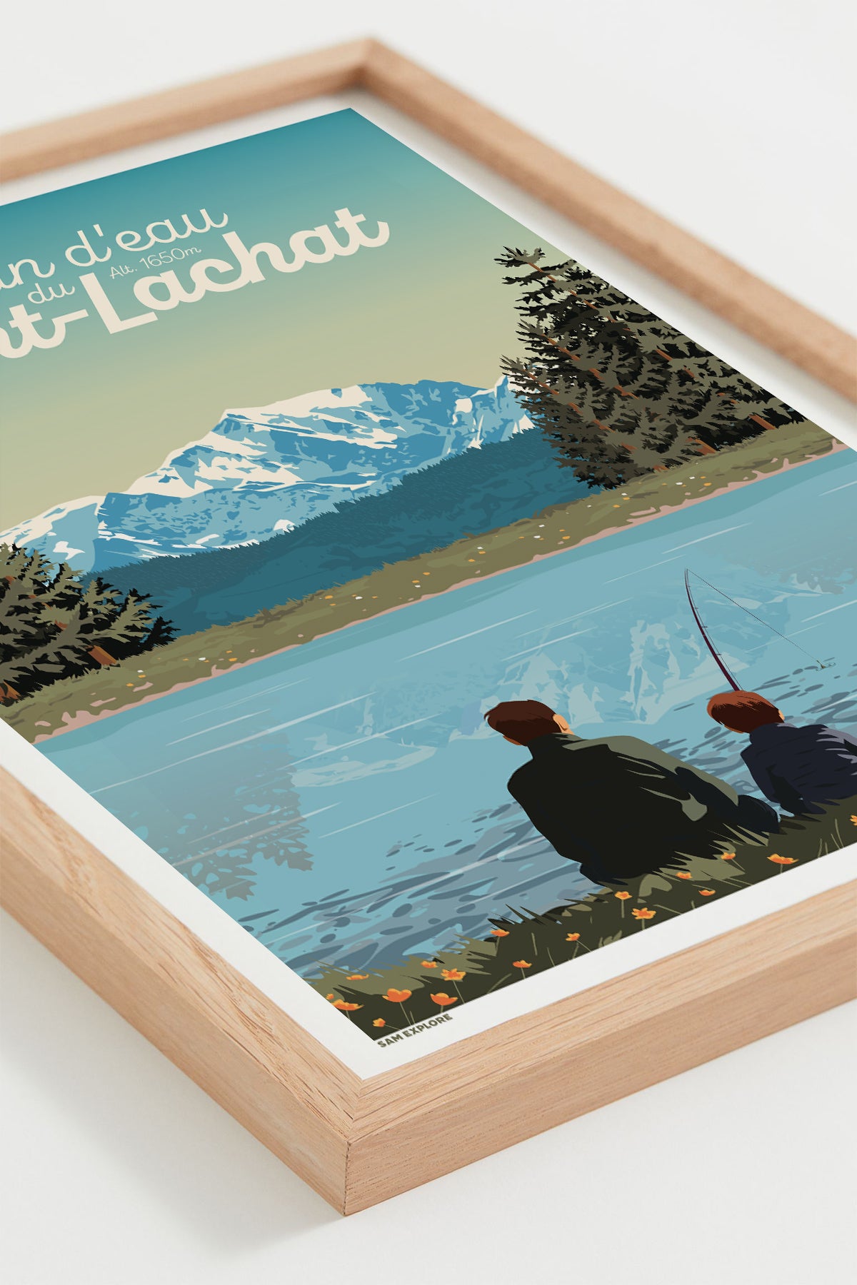 Affiche Plan d’eau du Mont Lachat – reflet du Mont Lachat dans le lac, cadre bois clair