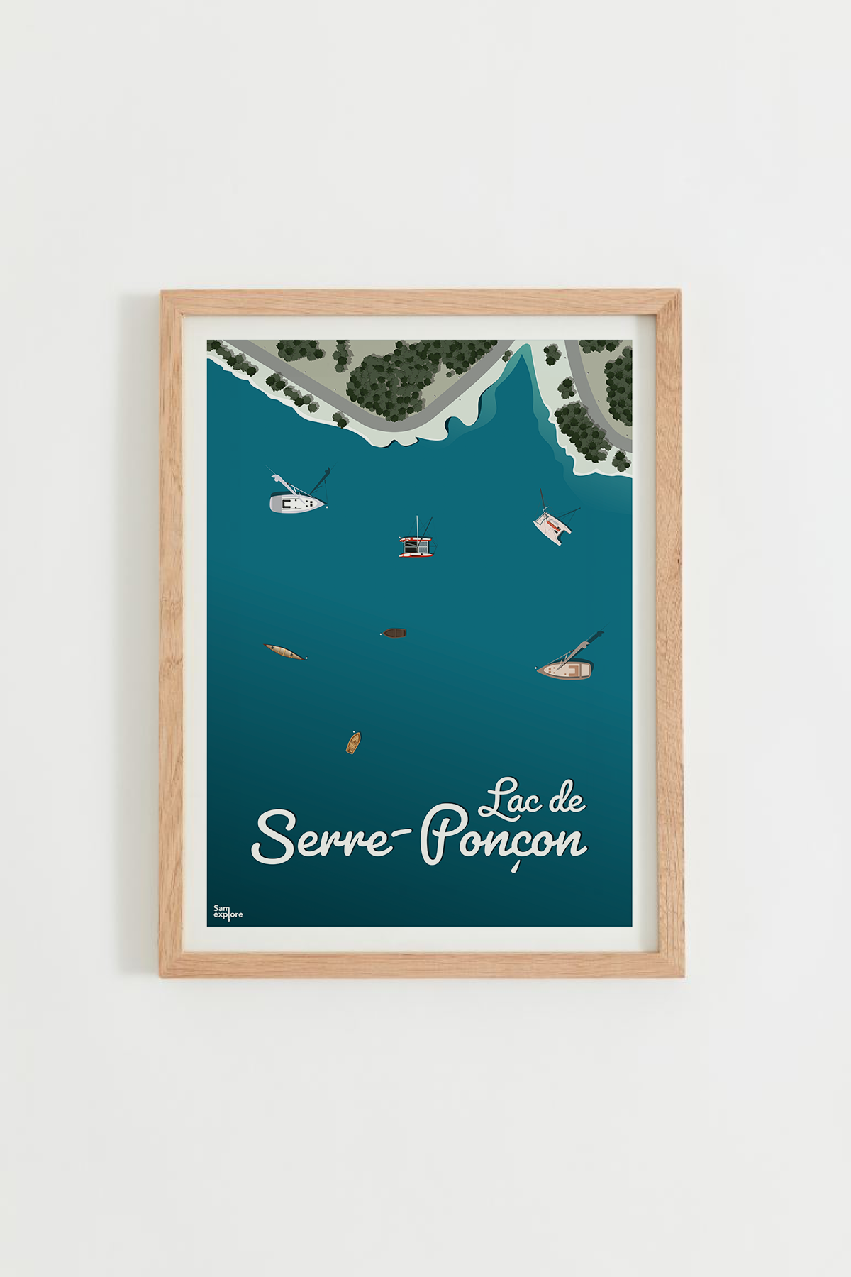 Affiche Lac de Serre-Ponçon – vue aérienne du lac et plage de Chanteloube, cadre bois clair