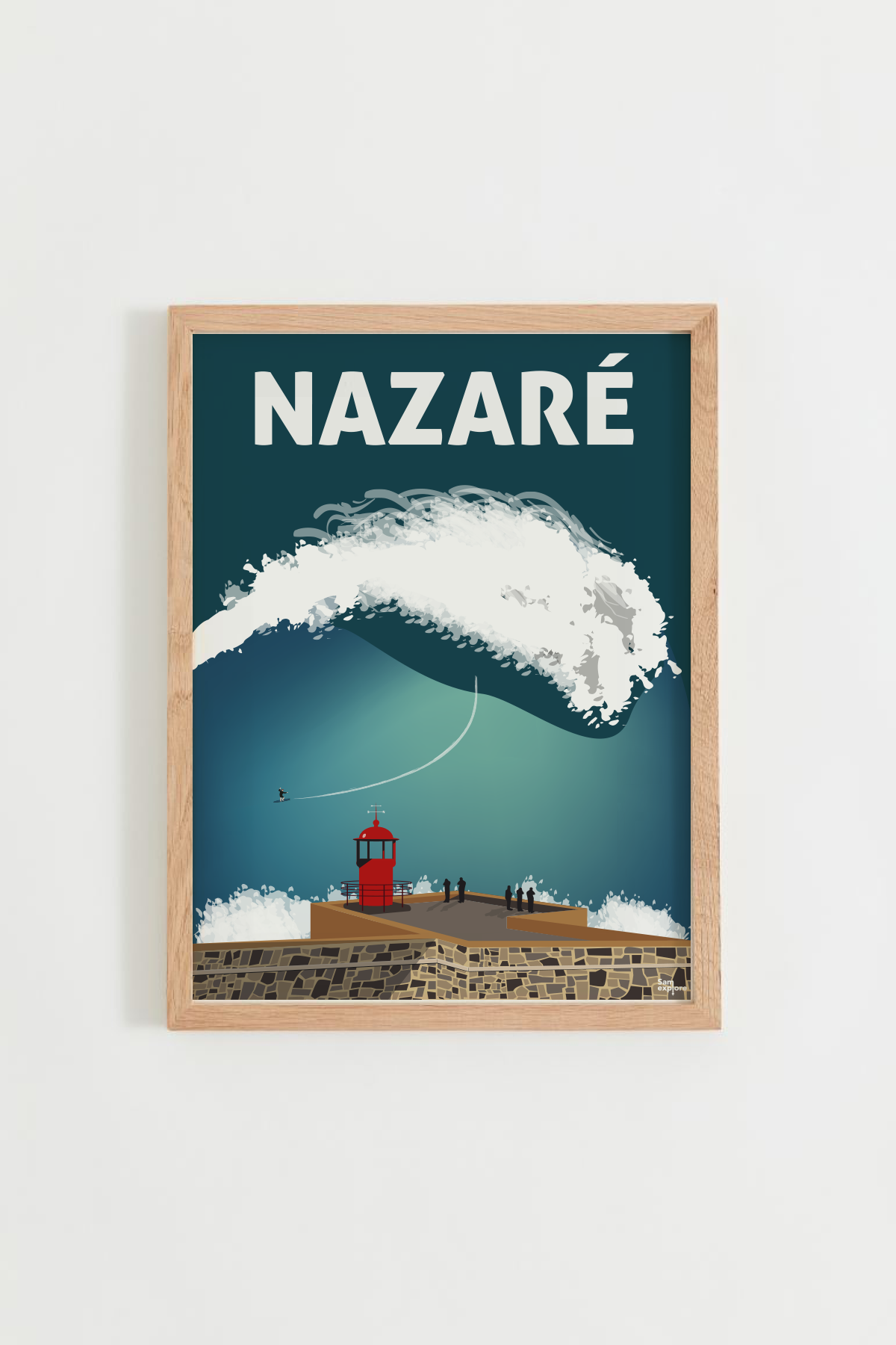 Affiche Nazaré – spot de surf et phare emblématique, cadre naturel